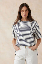 Load image into Gallery viewer, SLOUCHY SPLIT HEM TEE IN VANILLA / NAVY STRIPE