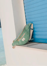 Load image into Gallery viewer, Recitem Silvio green canvas bumbag