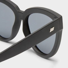 Load image into Gallery viewer, Liar Liar Sunglasses | Black Rubber