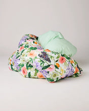 Load image into Gallery viewer, Spring In The Air Quilt Cover | King