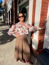 Load image into Gallery viewer, Vista Top | Heirloom Bloom