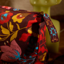 Load image into Gallery viewer, Sloane Cosmetic Bag
