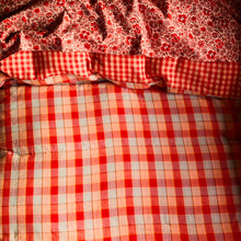 Load image into Gallery viewer, Otis Cotton Quilt Cover | Poppy