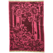 Load image into Gallery viewer, Eliza Bath Sheet | Primrose