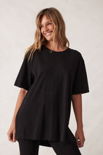 Load image into Gallery viewer, LOLA Longline Step Hem Tee | Black