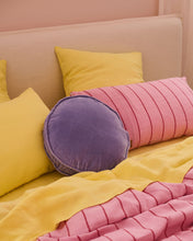 Load image into Gallery viewer, Lemon Butter Fitted Sheet | Linen | Queen