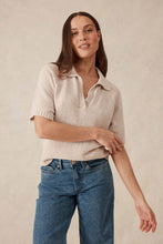 Load image into Gallery viewer, SHORT SLEEVE COLLARD BEACH KNIT IN STRING
