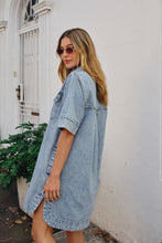 Load image into Gallery viewer, BOXY SHIRT DRESS-VINTAGE BLUE DENIM
