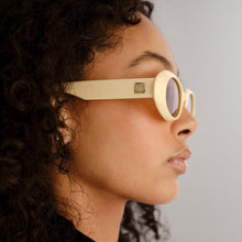 Load image into Gallery viewer, Work It Sunglasses | Ivory

