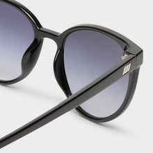 Load image into Gallery viewer, Armada Sunglasses | Black
