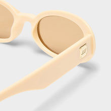 Load image into Gallery viewer, Work It Sunglasses | Ivory
