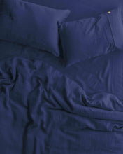 Load image into Gallery viewer, Indigo Linen Pillowcase 2PC Standard Set
