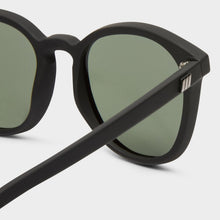 Load image into Gallery viewer, Bandwagon Sunglasses | Black Rubber
