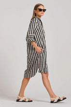 Load image into Gallery viewer, The Avril Popover Shirtdress - French Navy Gingham
