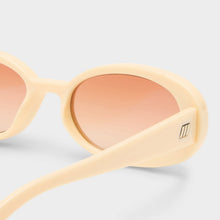 Load image into Gallery viewer, Outta Love Sunglasses | Ecru
