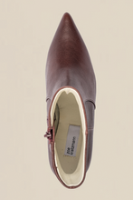 Load image into Gallery viewer, Penchant Boot | Currant Leather
