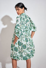 Load image into Gallery viewer, Capture Dress | Garden Paisley
