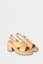 Load image into Gallery viewer, Revel Heel | Sandcastle
