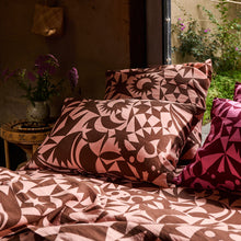 Load image into Gallery viewer, Nora Pillowcase Set | Carnelian | Linen
