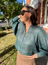 Load image into Gallery viewer, Vista Top | Grove
