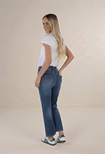 Load image into Gallery viewer, Idol Jean | Mid Blue

