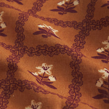 Load image into Gallery viewer, Claire Fitted Sheet | Linen | Queen
