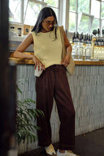Load image into Gallery viewer, JESSIE Barrel Pant | Chocolate
