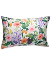 Load image into Gallery viewer, Spring In The Air Pillowcase Set
