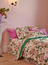 Load image into Gallery viewer, Sunday Stroll Quilt Cover | Queen
