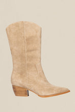 Load image into Gallery viewer, Territory Boot | Truffle Suede

