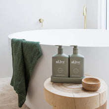 Load image into Gallery viewer, Wash &amp; Lotion Duo - Green Pepper &amp; Lotus
