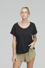 Load image into Gallery viewer, Luxe Tee - Black
