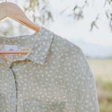 Load image into Gallery viewer, Homestead Leaf Organic Linen Shirt
