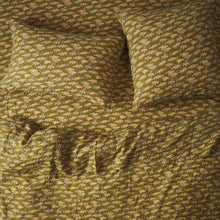 Load image into Gallery viewer, Hayle Linen Pillowcase Set in Olive
